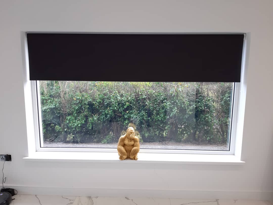 BrantryBlinds's tweet photo. Another few charcoal blackout rollerblinds fitted earlier in this stunning newbuild. 
Reverse roll and child safe chain controls leave these the perfect  streamlined solution for a modern home. https://t.co/yUqOZ7qVHb