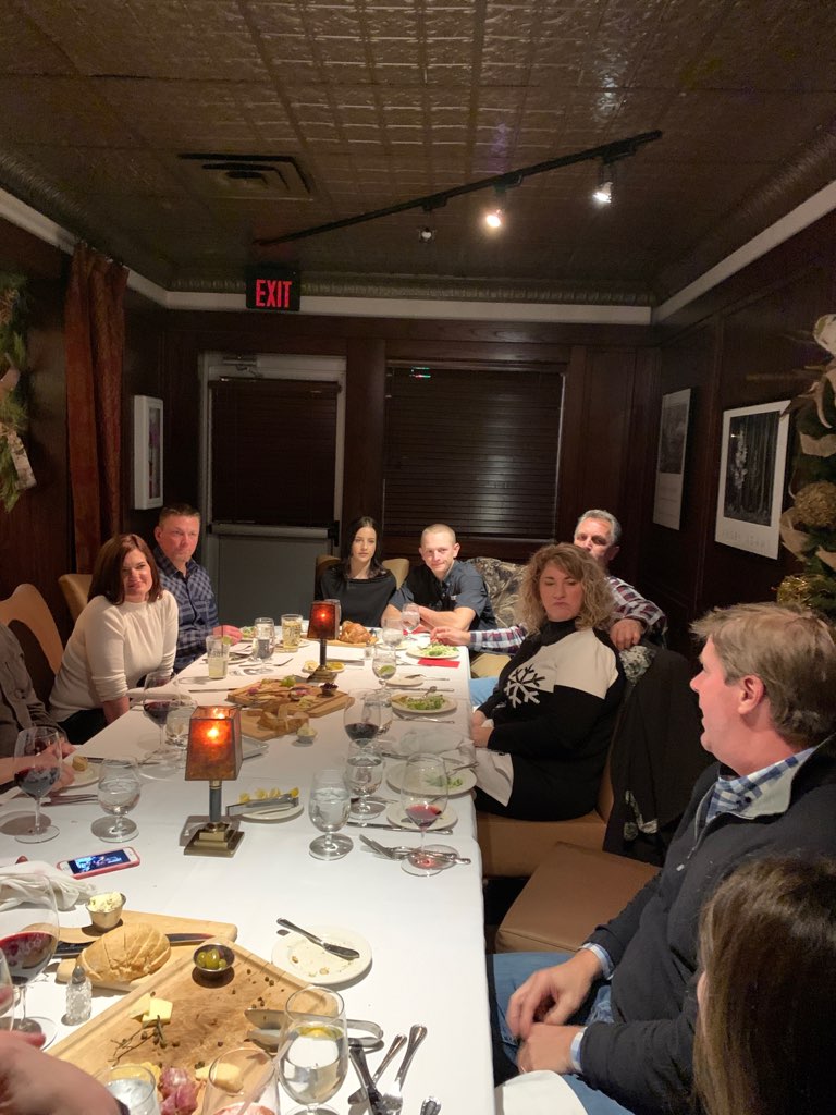 Red5Const's tweet image. Our staff and owners kicked off the Holiday Season with a Christmas Dinner last night at River Grille Steakhouse.

#red5construction #Christmas2019 #holidayseason #rivergrille