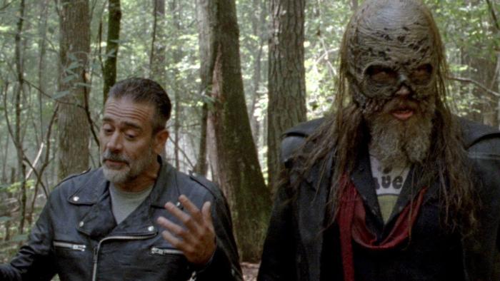Like and Retweet if you are a Negan fan #TWD