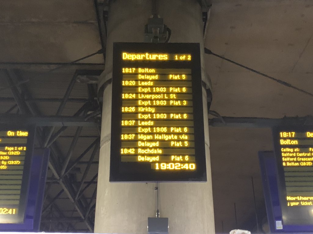 ChopsGrumpy's tweet image. Christmas do cut short early thanks to @northernassist and their chaotic train service. #northernfail #ruiningchristmas #commuterhell #everydayoccurrence