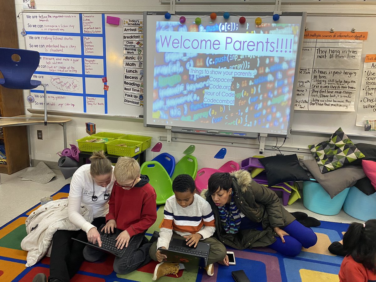 MrsTaylorReyn's tweet photo. Coding with your kid! It was great to see our Ss as the teachers showing their parents all the computer science we use in school #parentscancodetoo #CSEdWeek #CSforALL @HMSTEAMtigers https://t.co/dQxBJ0PEjO