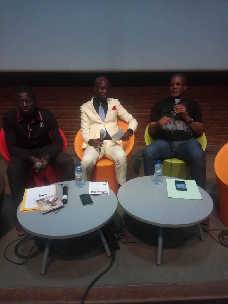 "Si Ce festival existe, c'est en mémoire à Norbert Zongo. <a href="/CineDroitLibre/">Ciné Droit Libre</a> est intimement lié à <a href="/NorbertZongo/">norbert zongo</a>" <a href="/abdou_dia/">Diallo Abdoulaye</a> co-fondateur de l'événement et Coordinateur du CNPNZ invité avec Boukary Ouoba, SG de l'AJB

#HommageANorbertZongo #PourquoiLaDémocratie #lwili #BurkinaFaso 🇧🇫