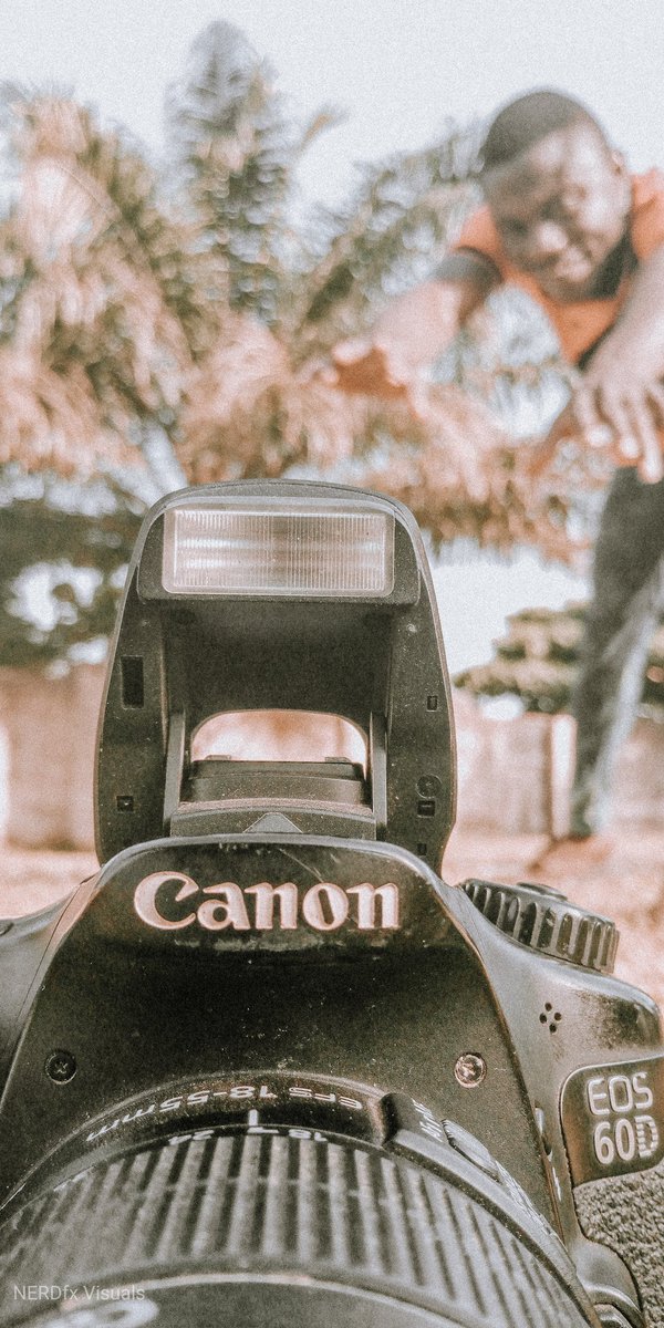 NerdfxV's tweet photo. He thought he had the @Canon's back until I shot it
😂 https://t.co/WwAgHQexd5