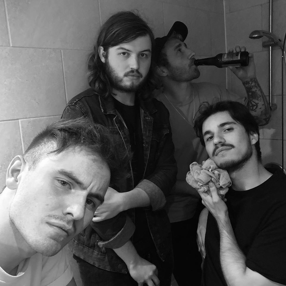 TONIGHT we play the new <a href="/albertloveslive/">Albert's Shed</a> in Telford with the wonderful <a href="/LF_Mr55p/">LF</a> ٠ 8:30pm kick off. See you down the front