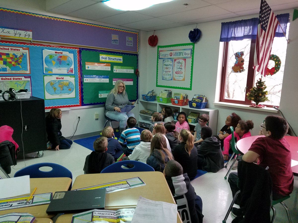 kellystutko's tweet photo. Our guest reader for December was Mrs. Compton. https://t.co/96VmZ4sIhW