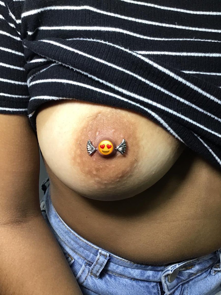 InkSander's tweet image. Piercing de mamilo aplicado no Studio Sander Ink Tattoo
Orçamentos pelo What.: 96922-2530
Instagram @sanderinktattoo 
#piercings #piecing #piercing2me #riodejaneiro #mesquitarj #piercingintimo #piercingfeminino #piercingsworks #piercingbrasil #piercingriodejaneiro #staly
