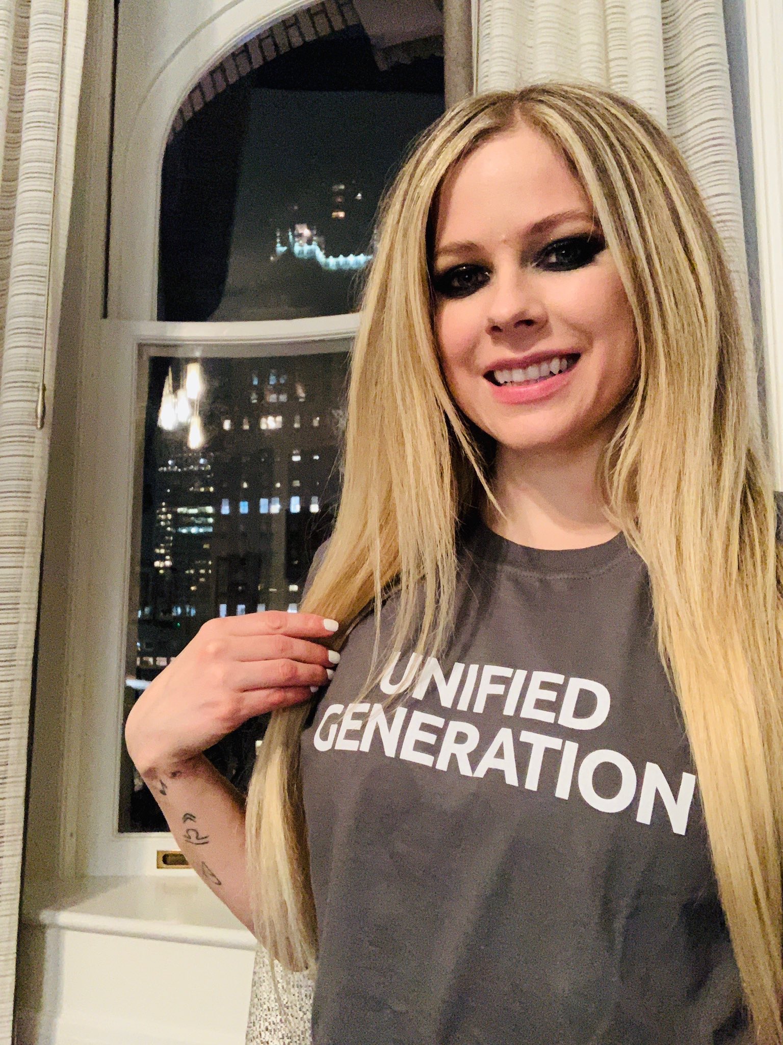 AVRIL LAVIGNE -- Fly High with Special Olympics - ABILITY Magazine
