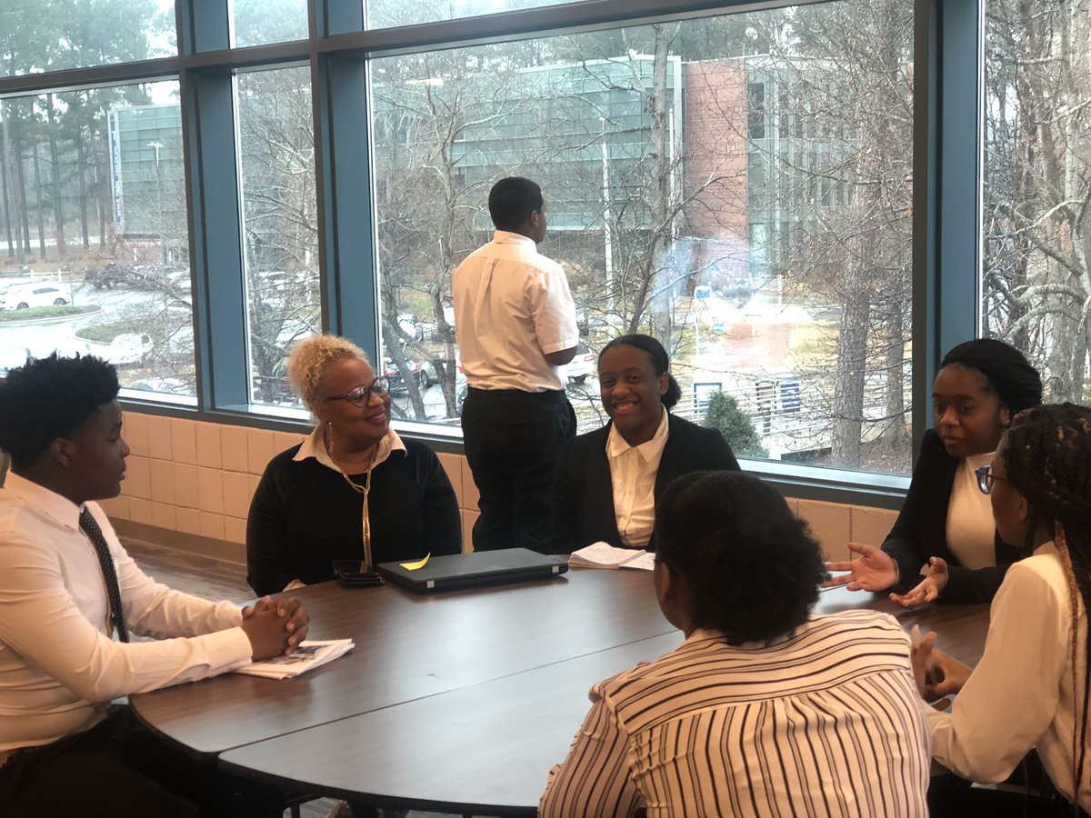 csbrownstem's tweet photo. CSB on the road: VE Buisness plan competition 
#VirtualEnterprise #Entrepreneurship https://t.co/eRwwDj5Z2T