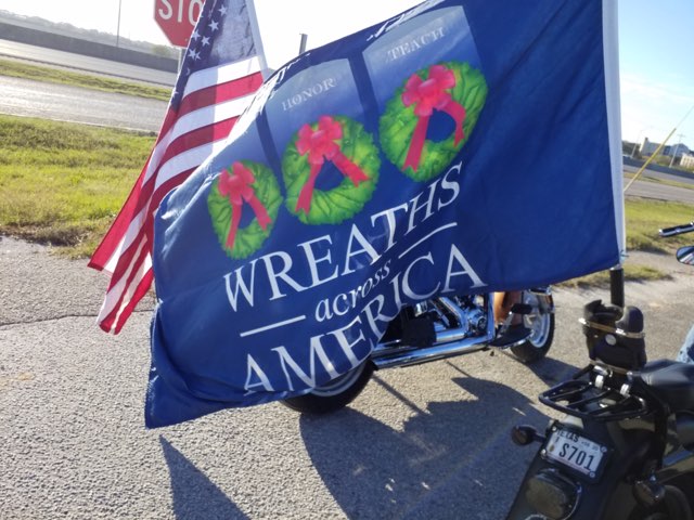 Drive4TLD's tweet photo. It's that time again! ๐
๐
Wreaths Across America 2019
TLD Pro Drivers Jeff Partlow & James Escajeda spreading Holiday Joy from Maine to Texas ๐
@WreathsAcross #WreathsAcrossAmerica #TLDLogistics #trucking https://t.co/N6LjIL6Kh2