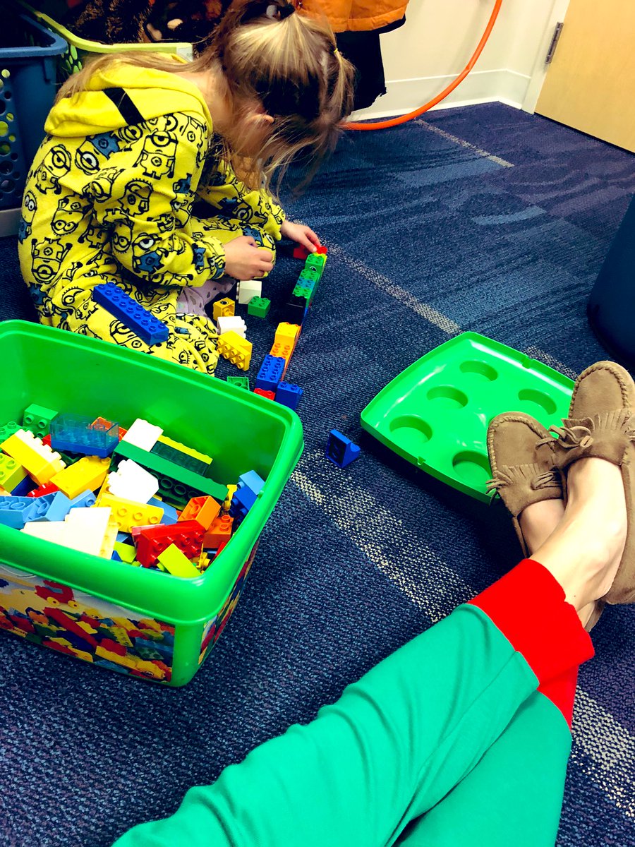 mbschcounselor's tweet photo. When a #MorrisJays student earns a reward...and picks playing with me as her special treat. #DayMade #relationshipsfirst #everythingelsesecond https://t.co/jUdJXiL55d