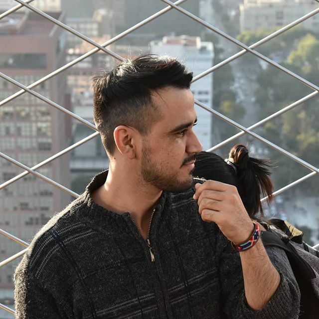 charlitosrc's tweet photo. 😊 Que gran viaje.
.
.
.
.
.
. . 
#LifeCharlitos #bomdia #love #photooftheday #trip #torrelatino  #traveler #photography #instagood #mexico🇲🇽 #men https://t.co/j5Lyz2Rmp9