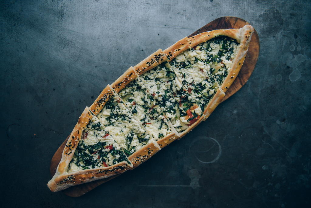SkewdKitchen's tweet photo. When it’s time to go vegetarian . . . Stone oven baked spinach and feta pide 🔥 
#AnatolianWithAttitude⁠ https://t.co/16r4SXdSA9
