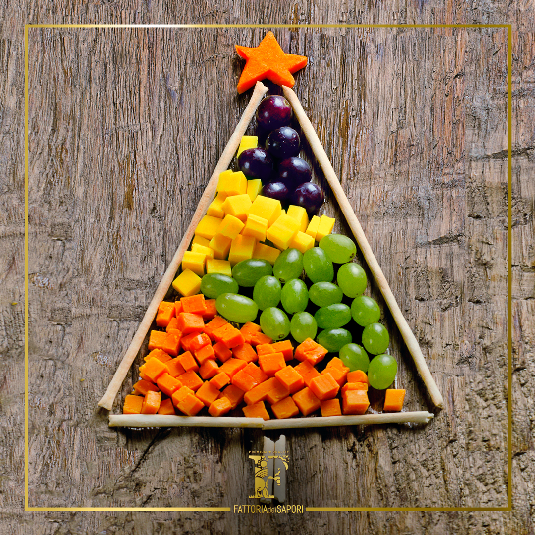 fds_it's tweet photo. L'albero di Natale...secondo noi! 😀
#ChristmasTree Preparalo così: https://t.co/pUfSwJL3Ay 😉 

#fruttaconservata #fattoriadeisapori #ideepernatale #ricettedinatale https://t.co/B4DnTfq0RU