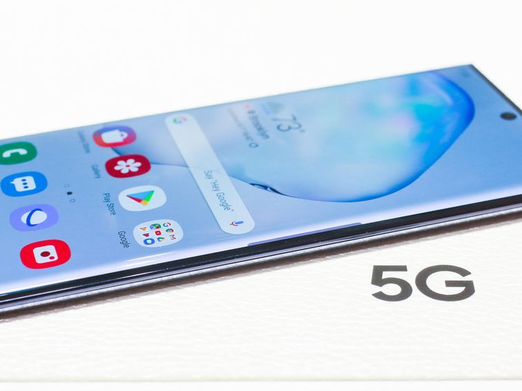 5G Mobile Signal