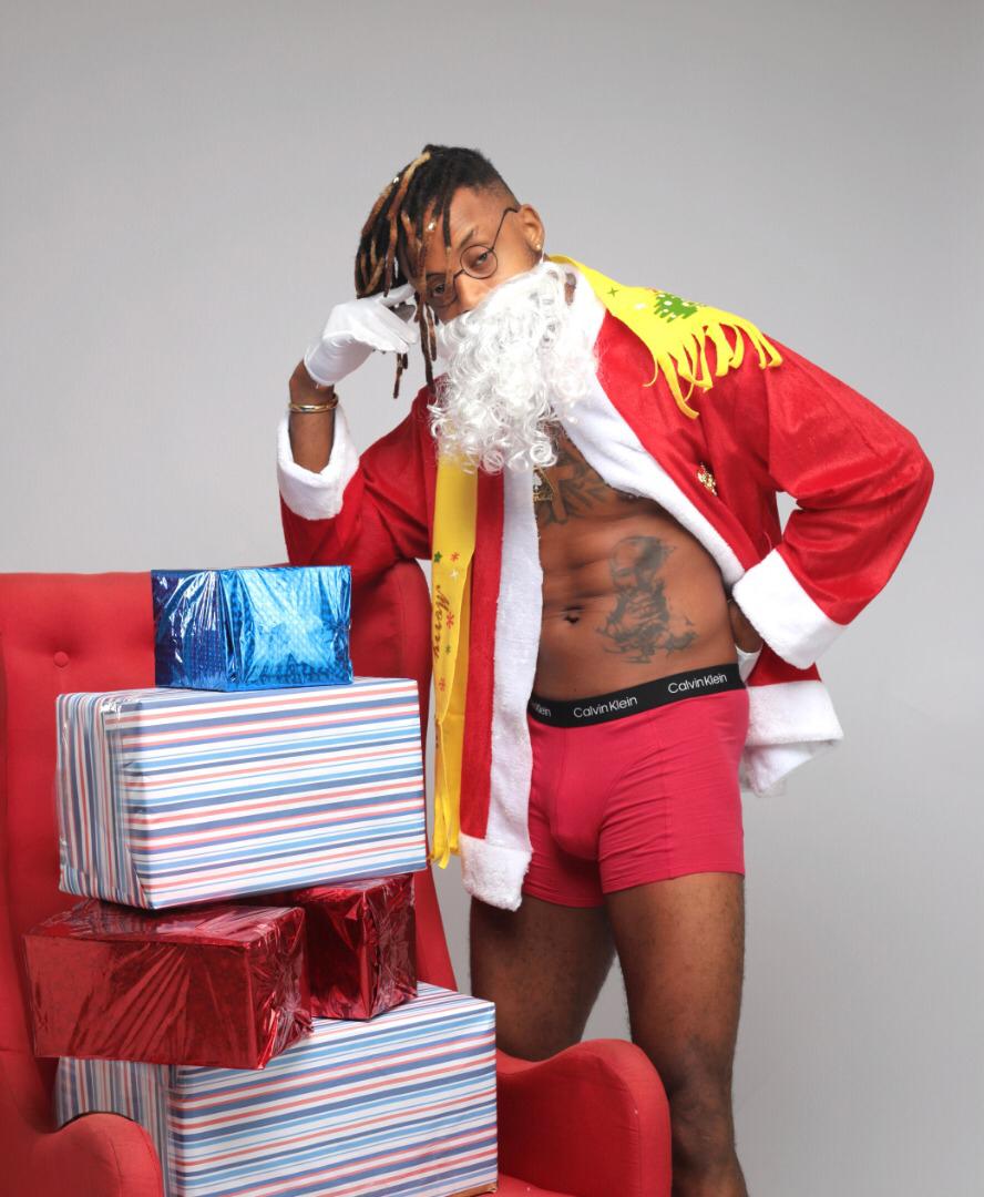 AkinbodeJoy's tweet photo. Between Superstar Ace and Flavour, who is sexy the Most?
Let me have your take!!!!
For me I Think @SuperstarAce is more Sexy!!ππ
#SuperstarAce https://t.co/QPmj0UnBi4