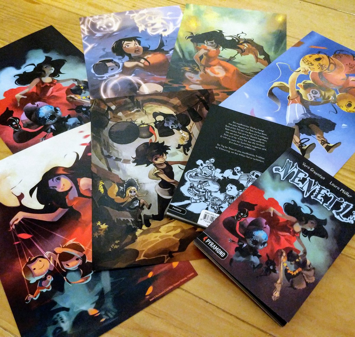 PYRAMONDde's tweet image. Nenetl gehörte dieses Jahr auf vielen Veranstaltungen zu unseren Bestsellern. Laura und Vera haben viel Herzblut in diesen liebevollen Comic über den Tag der Toten gesteckt. Eine Leseprobe und A4 Prints gibt es auf unseren Website: pyramond.de/katalog/nenetl