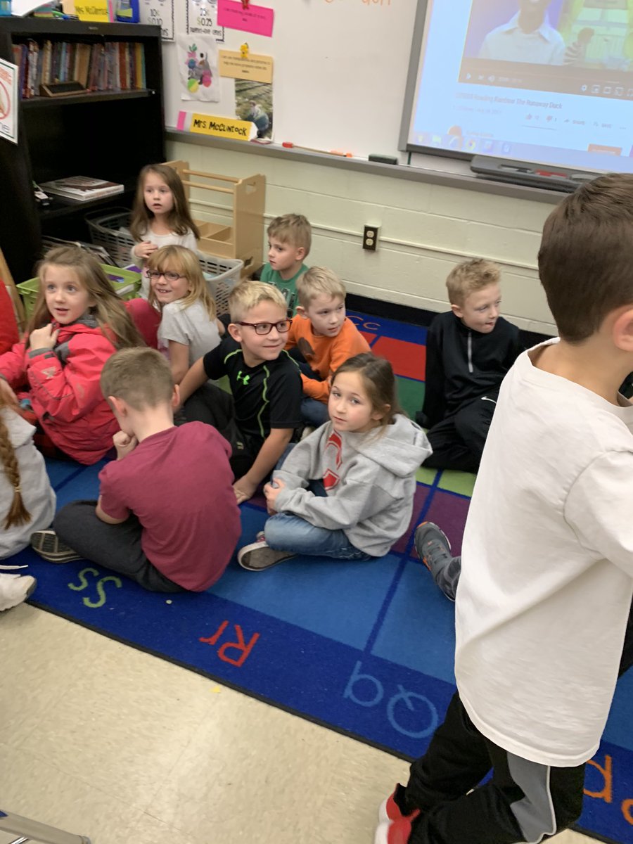 Such a fun surprise!!!   Owen’s mom was our special guest reader today!!#WeAreChardon #Munson #firstgrade
