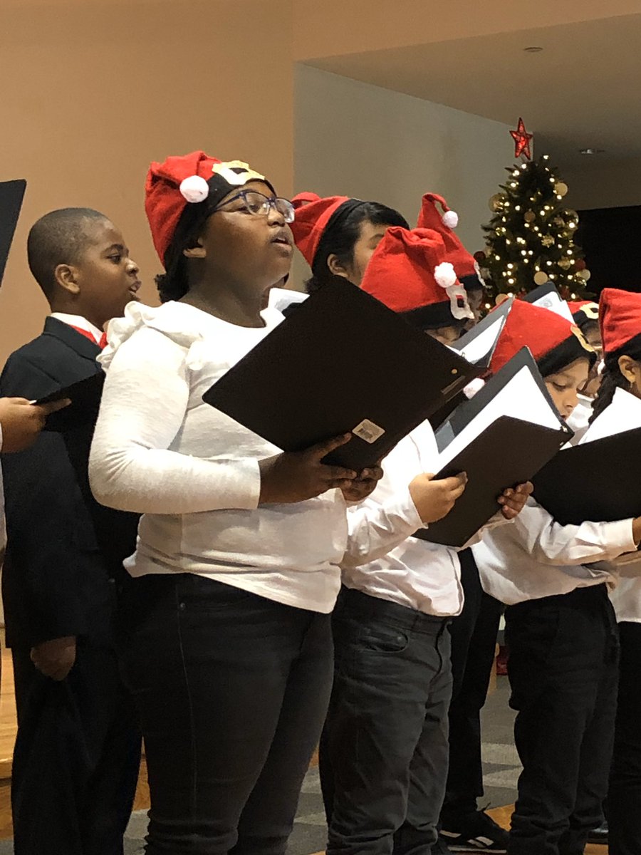 Lewis choir sharing some Christmas Carols with @HCCSE Thank you so much for having us! @HISDEastArea @DrSabrinaNguyen @lewiseshisd #MusicSharing #ChristmasCarols #TeamHISD