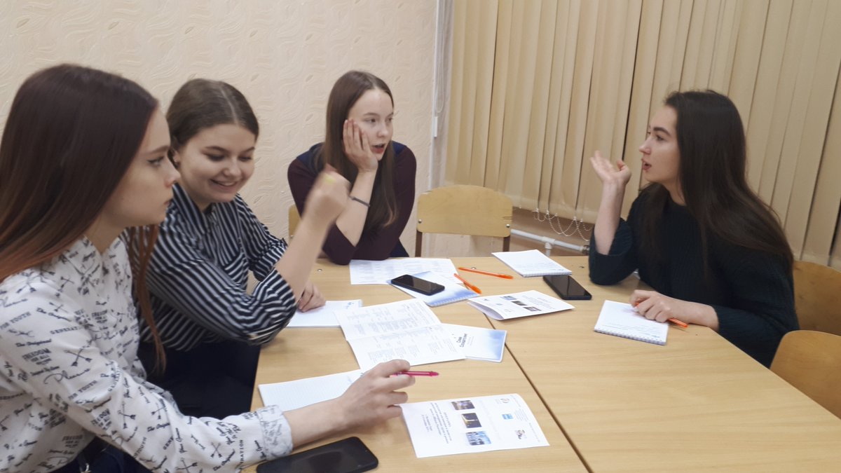 #ШколаРосатома #АтомТВ #СтудияАвтор
Какой лонгрид будет интересен читателю? Начинающие журналисты готовы к выполнению задания.
#МедиаСлет #ПолярныеЗори
#СоздаемМедиаПространство
#ЗаречныйЗАТО