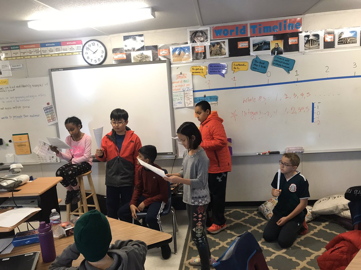 MWES_MrsSilva's tweet photo. Acting out the Dicken’s Christmas Carol and freshly baked cookies near the “fireplace.” 2 Weeks of holiday fun in our class before break! #holidayfun https://t.co/ENh7xjTlnd