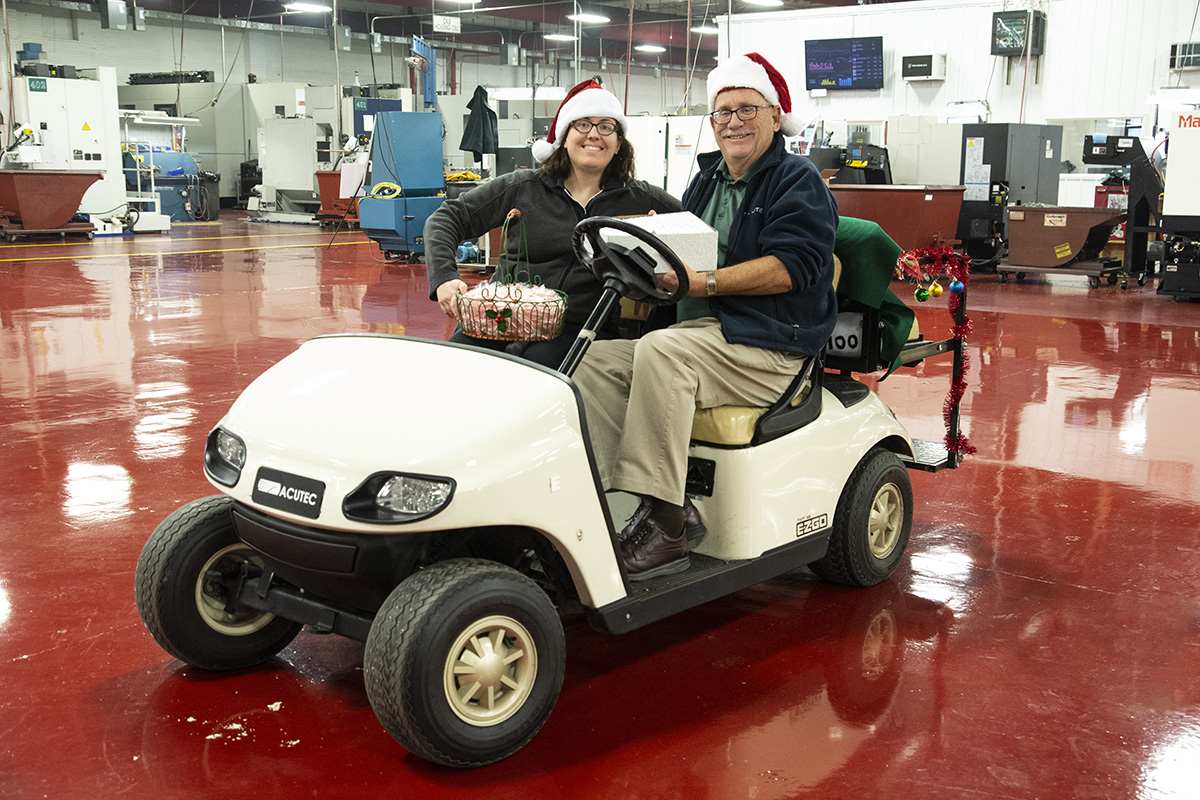 We are gearing up for the holidays. Elisabeth (President and CEO) and Rob (Executive Chairman) are on the Acutec sleigh to deliver Christmas bonuses and candy canes to our employees!