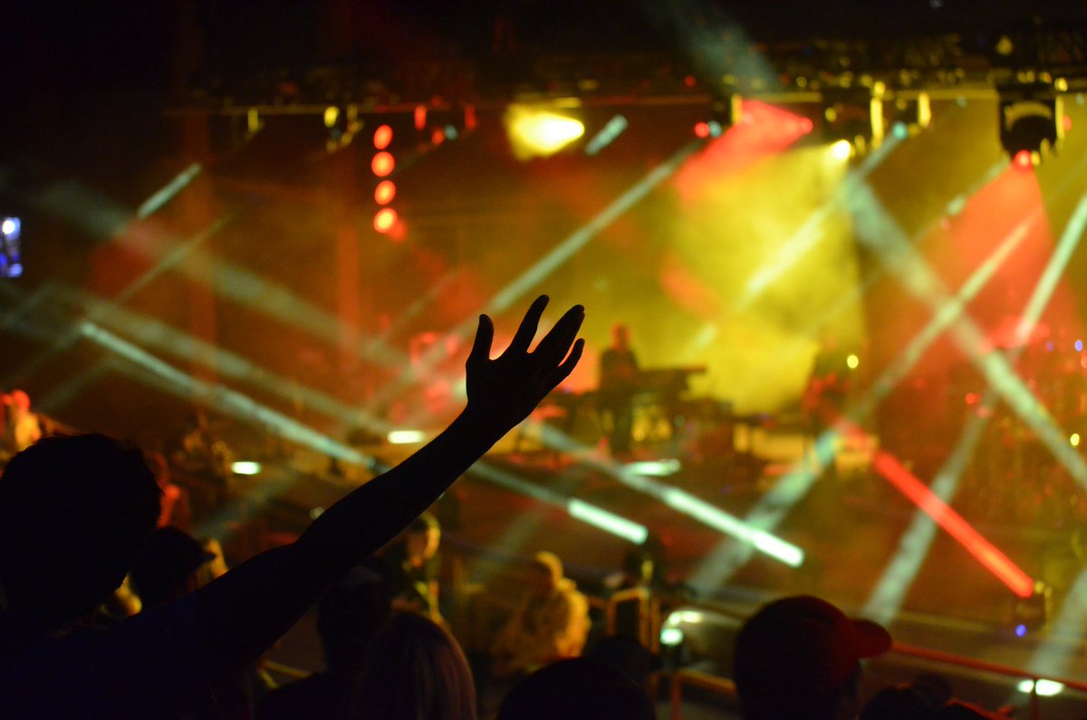 RedRocksCO's tweet photo. From 2020 #RedRocksCO season announcements to upcoming Local Set shows, we can just FEEL the good times on the way! Hope to see you here soon, #FansofRR! ๐ธโค๏ธโจ https://t.co/sQjTiquzKB
