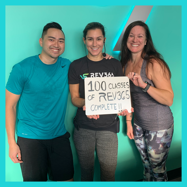 Rev365F's tweet image. FRIYAY MOTIVATION!  💪🏆👏

🤜💥🤛

Congratulations Melissa &amp;amp; Van on completing #100workouts 

Your dedication to a healthy lifestyle and finding 1-hr a day to commit to yourself pays off now and into your future.