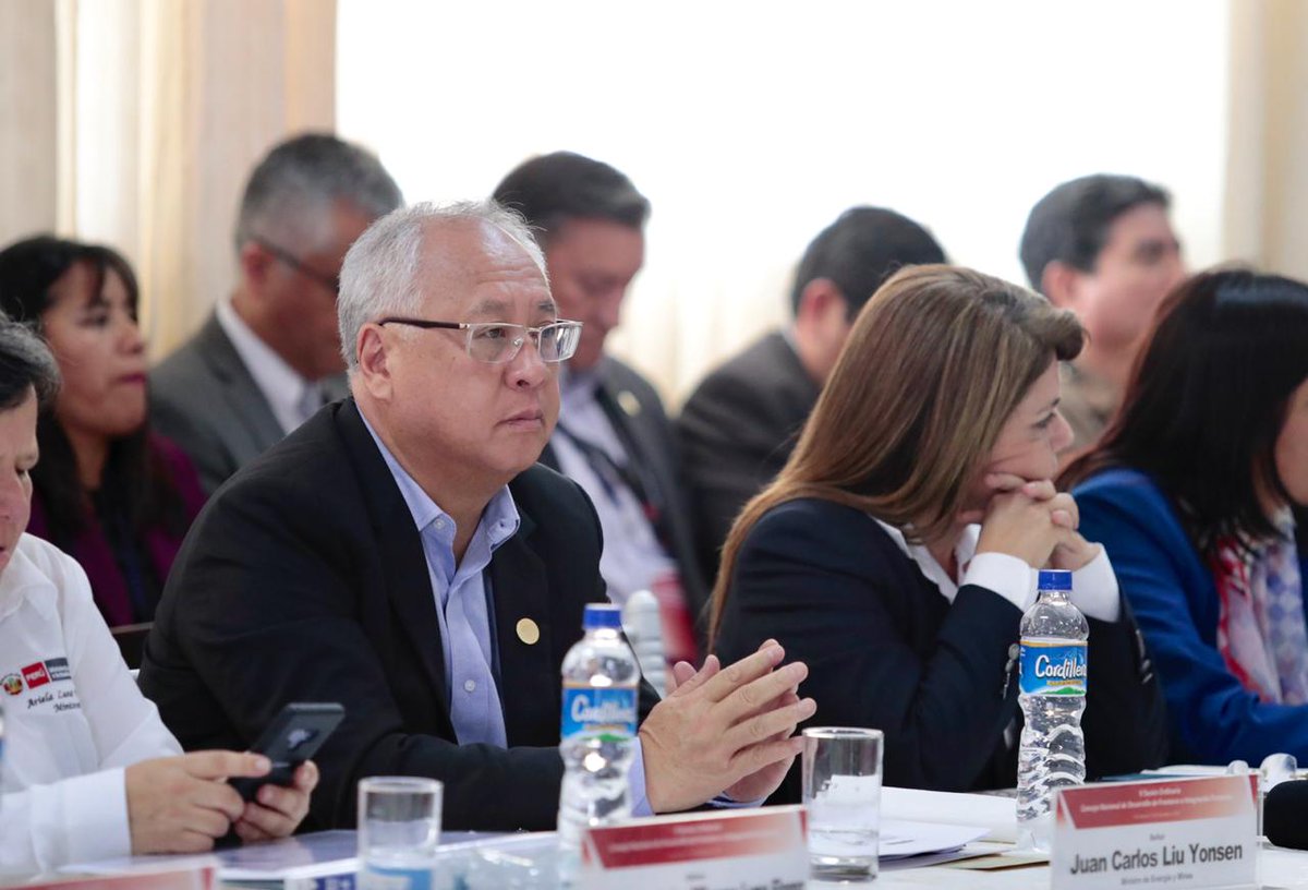 MinemPeru's tweet photo. El titular del @MinemPeru, Juan Carlos Liu, participa en la quinta sesión ordinaria de la Comisión Nacional de Desarrollo de Frontera e Integración Fronteriza (#Conadif), que se realiza en Chachapoyas, Amazonas. https://t.co/8ZCdHlDmH9