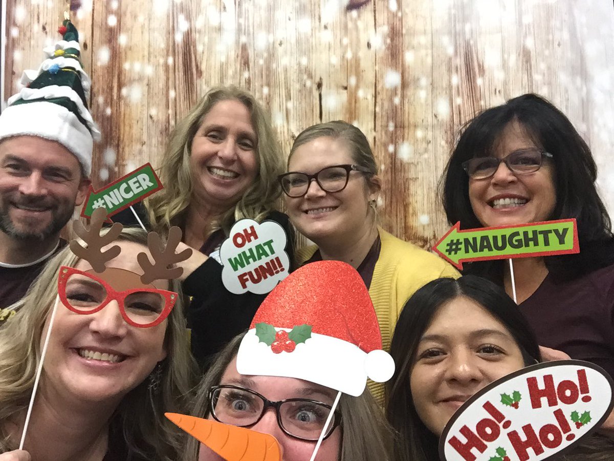We gathered all the former cougars per Lori Reisbig’s request <a href="/NorcoHighSchool/">Norco High School</a>