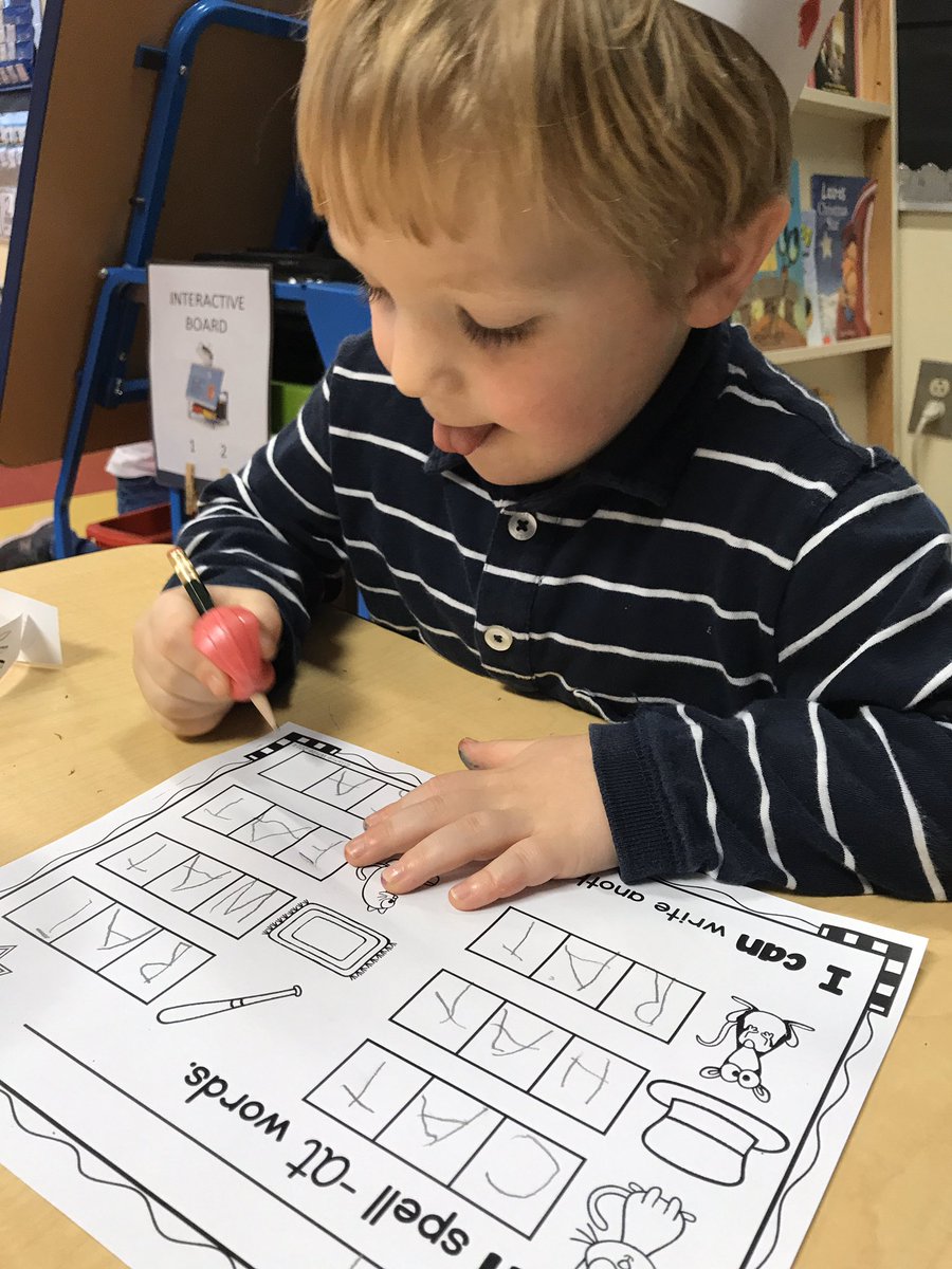 MsAprilsPreK's tweet photo. We can sound out and write rhyming CVC words! #trinitylearns #PreK #academicfoundation https://t.co/CTFRe6evZe
