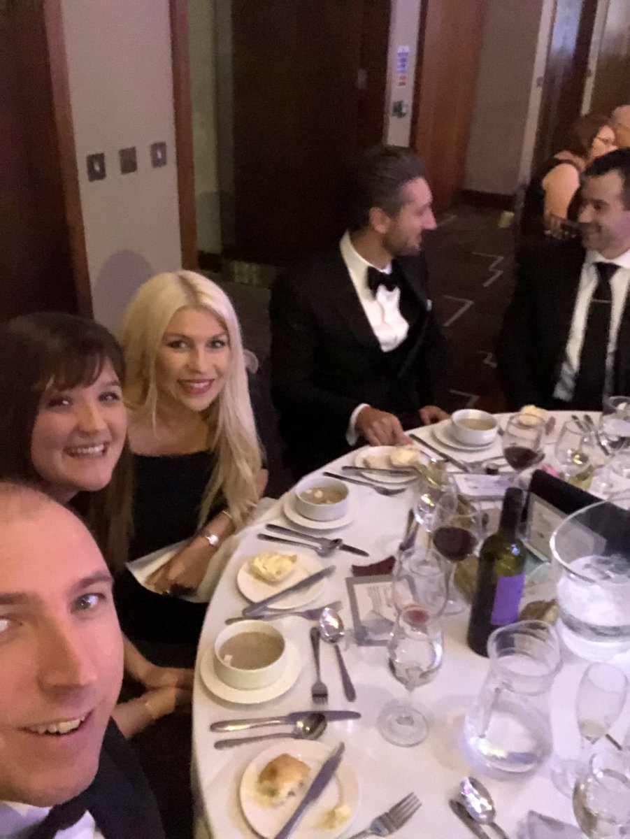Having a fab time with my @FletchersLegal colleagues <a href="/TheBrainCharity/">The Brain Charity</a> snow ball #thebraincharity #snowball