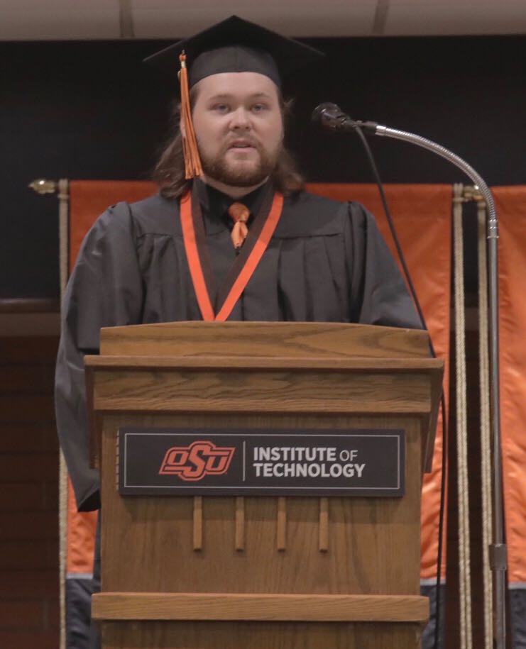 OSUIT's tweet image. &quot;We’re here today because we succeeded but success is not guaranteed...The greatest strength humans have is our ability to encounter difficulty and change.&quot; --John Caleb Mohr, Culinary Arts student
#osuit #osuitgrad #gopokes