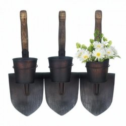 PalsPrice's tweet image. thepricepals.com

1 EA #Farmhousestyle and blooming beauty is what you get with this unique wall-mounted decor. Three metal shovels with #rustic wooden handles hold metal #planters that are ready for the plants or flowers of your choice. Plants not included.