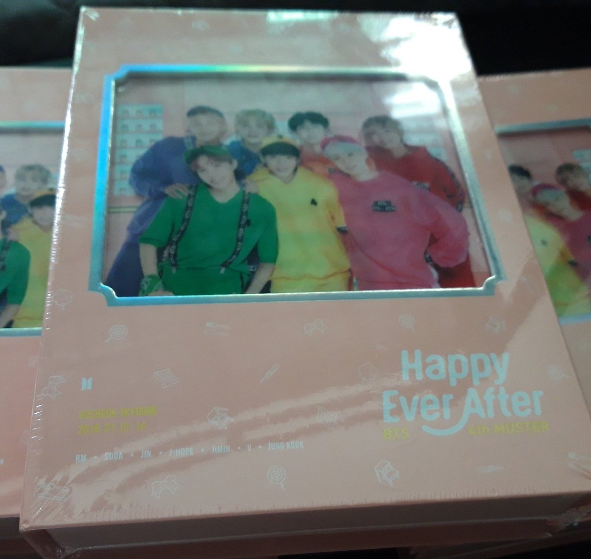allforbtsth's tweet photo. พร้อมส่ง
#BTS4thMuster 1เซตสุดท้าย=1690
#BTSmemoryOf2017 =1790
ไม่แกะซีล/เลือกการ์ดได้
มัดจำ290
ผ่อนได้8อาทิตย์
นัดรับสยาม #bts
#ตลาดนัดบังทัน #ตลาดนัดรถไฟบังทัน #ตลาดรถไฟบังทัน #ขายของสะสมบังทัน #หารของบังทัน https://t.co/6yhgXEvtMo