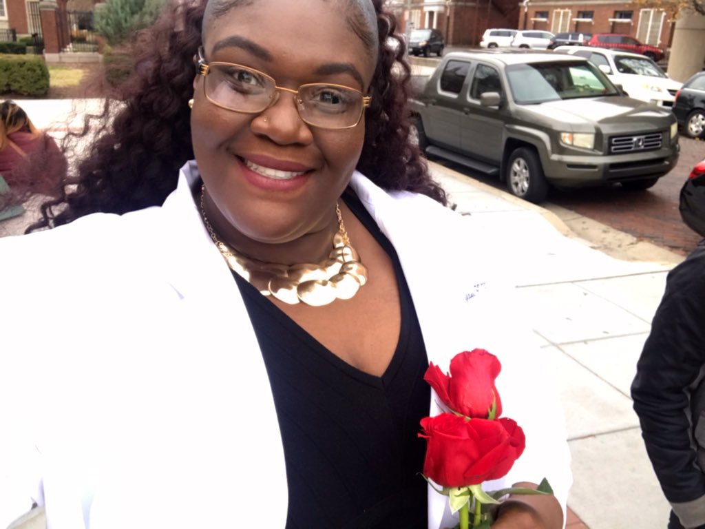 Mocka_Flocka's tweet photo. Sorry y’all, but I can’t get over it!! Last week I was officially named Dr. Amaka M. Ezeani P.T., D.P.T. 🥳🥳🥳 
This has been a crazy journey to say the least, I am forever indebted to my support circle 💕 
To the Glory be God 🙏🏾
&amp; always remember NAIJA NO DEY CARRY LAST 🗣🇳🇬🇳🇬 https://t.co/OLVFC8hN2v