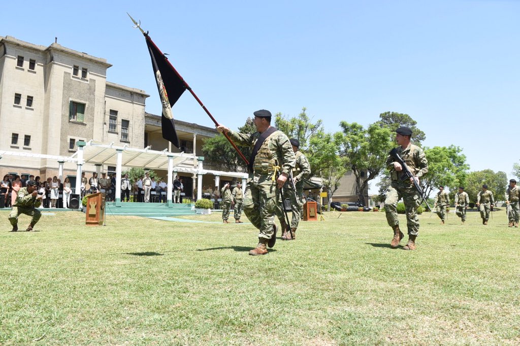 JoseLauritto's tweet photo. Participé de la asunción del nuevo Jefe del #Batallón de Ingenieros Blindados 2, Teniente Coronel Diego Mariano Margarian, a quién le di mis mejores deseos para su futuro en nuestra ciudad https://t.co/HNBZcP44VF