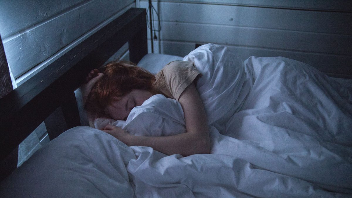myobuddy's tweet photo. The most wonderful (&amp; stressful) time of the year is here! Make sure you're getting enough sleep so that you can celebrate the holidays full of energy. 🎉

Here are some exercises to help you improve your sleep: https://t.co/WpmupIBgHJ https://t.co/6AzkiGPLuM