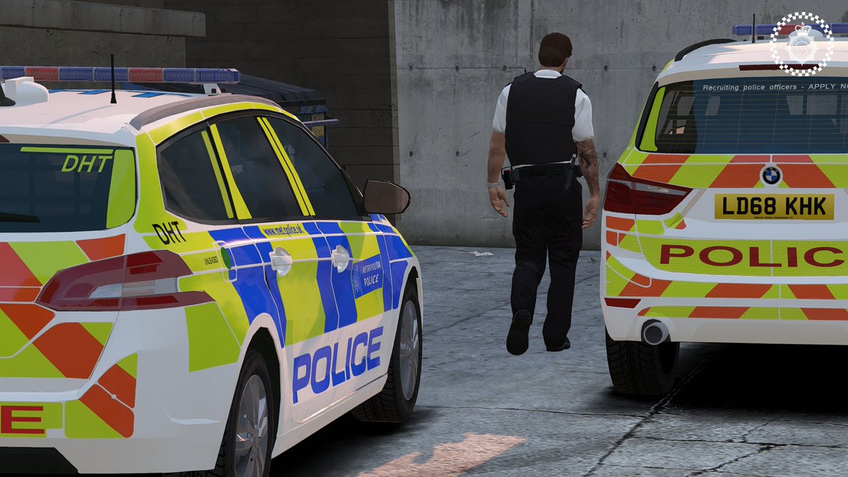 WLRPC_ERPT's tweet photo. Tonight, our officers dealt with the Friday night rush, people who had already drank one too many and people causing some issues at Twickenham Stadium.
No two nights the same!
#Fictional #FridayFeeling
#45SC https://t.co/r8V4AL8kgZ