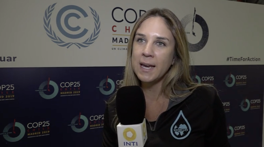 La crisis mundial del #agua es una catástrofe para miles de millones de personas. Por es <a href="/WaterIsLife/">WATERisLIFE.com</a> trabaja de cerca con distintas organizaciones en distintos lugares del mundo entregando herramientas para que accedan a agua limpia bit.ly/2RR0HOE 💧💧