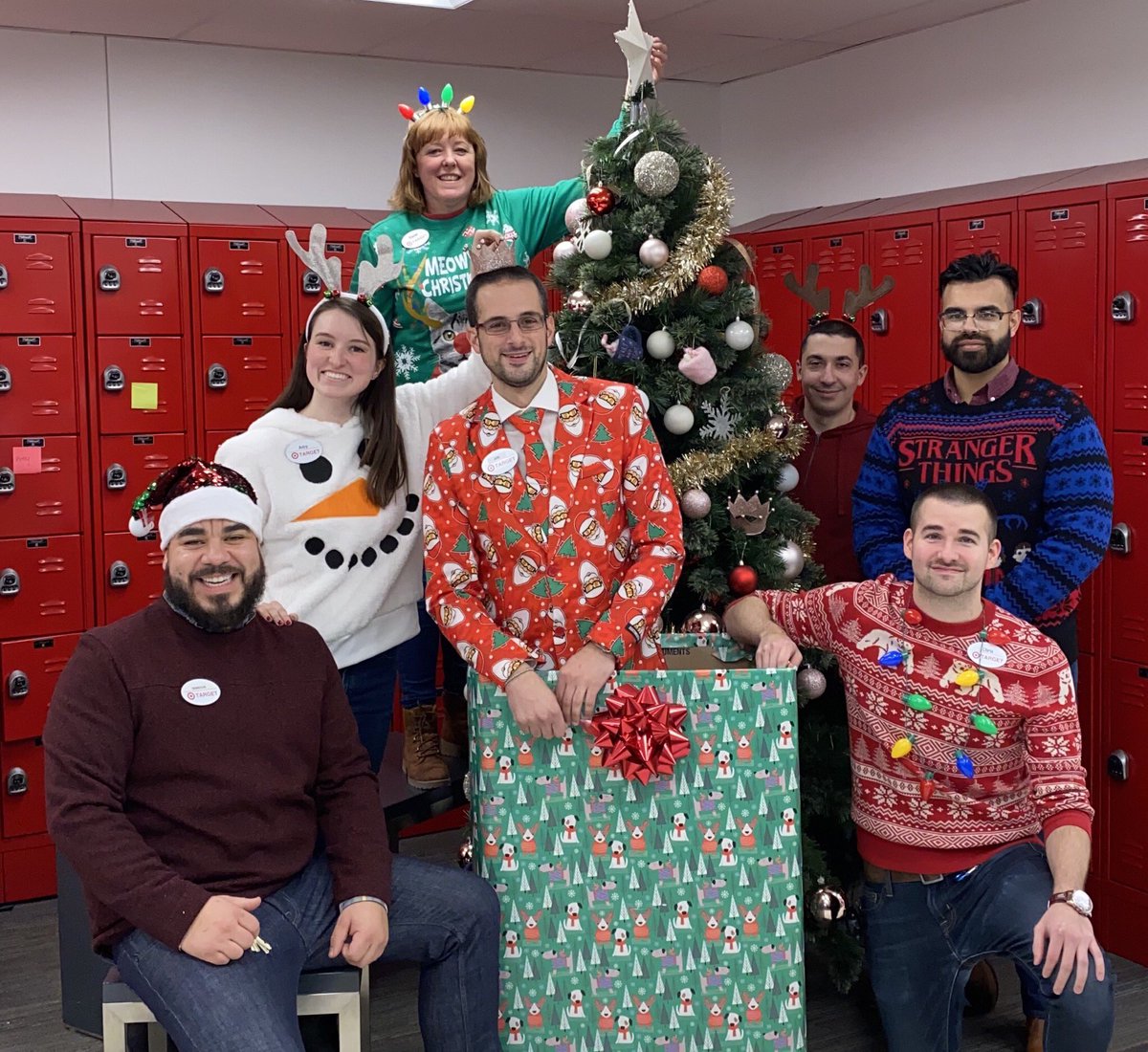 Aim4theTarget's tweet image. We had a holly jolly Friday as a leadership team here in 2430...started the day flipping pancakes for the team and ended with our annual holiday card photo! 🎄🎅🏻 Coming soon to a mailbox near you 💌🥰 @joe_hocking1 @DavePFromTarget @Puneet_Math