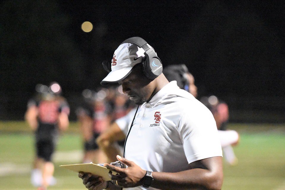 _CoachBR's tweet photo. 1st Friday Night without football in the last 24 weeks. Feels a bit weird but oh the memories #ballcoach https://t.co/P7fEW6sQ8w