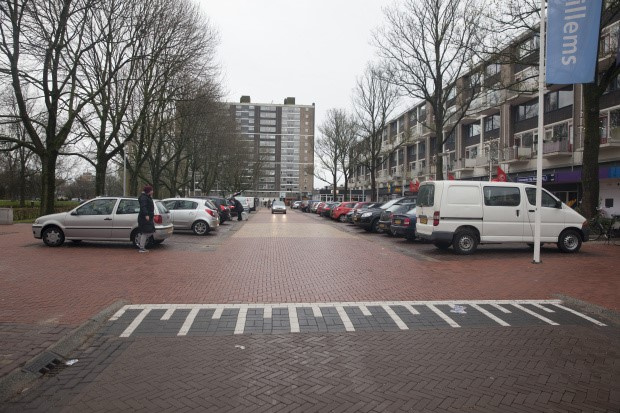 de_wijert's tweet photo. Op 18 december is er een bijeenkomst over verkeersaanpassingen rond de Van Lenneplaan. Kom jij ook? https://t.co/u06TxpP7XL https://t.co/Z1LjnKcQUP