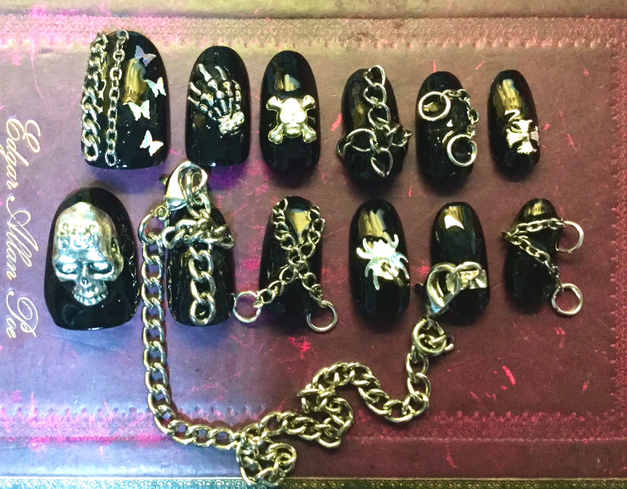 狂汰 杏汰 ご注文のネイル完成 Nails Nailart ネイル ネイルチップ販売 ネイルアート ゴシック ゴス ゴスロリ Gothic Goth Gothiclolita Gothicnail ゴシックネイル メンズネイル Mensnail V系ネイル バンギャネイル T Co