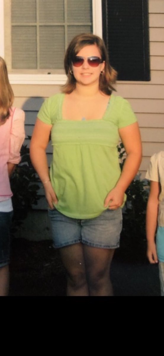 frin_eellows's tweet photo. Why did I look like this in 2007 https://t.co/0zFcFrDr3N