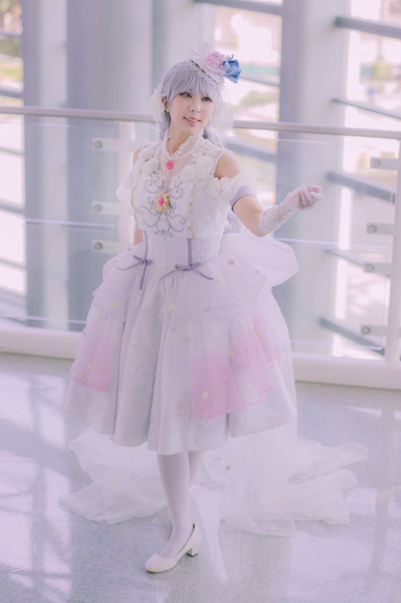 MerrySheep94's tweet photo. “What changed me was this place where I belonged to
In the seasons that continued to change
My immature form still persisted
I got hold of a way to move forward”

Ringing Bloom- Yukina Minato
Ringing Bloom- 湊友希那

📷 @PndaNoodlez

#bandori #バンドリ #BanGDream https://t.co/JTND2muysW