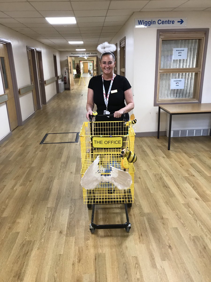 Thank you for showing off my trolley ⁦<a href="/Sharon85535176/">Sharon</a>⁩ your an Angel oops is that you Halo slipping😂😂