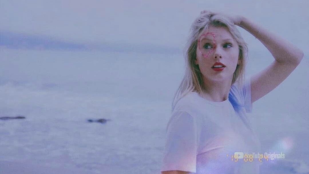 shallyvikatl6's tweet photo. %Happy Birthday to you!@taylorswift13 🎂👸💞 ALways Be your side!Always Love you !🌻#TaylorHappy30th https://t.co/jnwGVMJMtZ