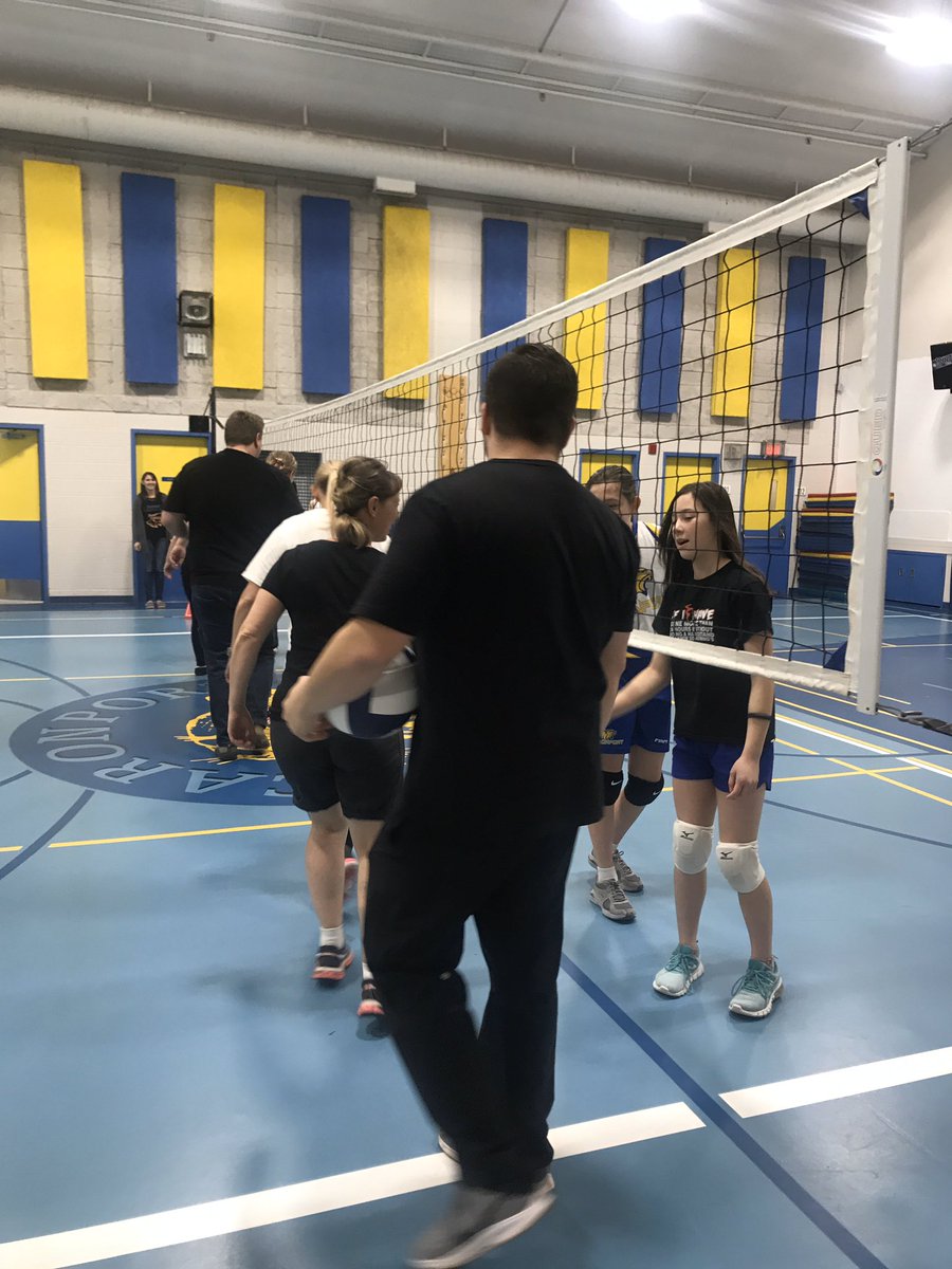 Annual #staffvsstudents #volleyballgame on a Thursday night #belonging #keepfitandhavefun