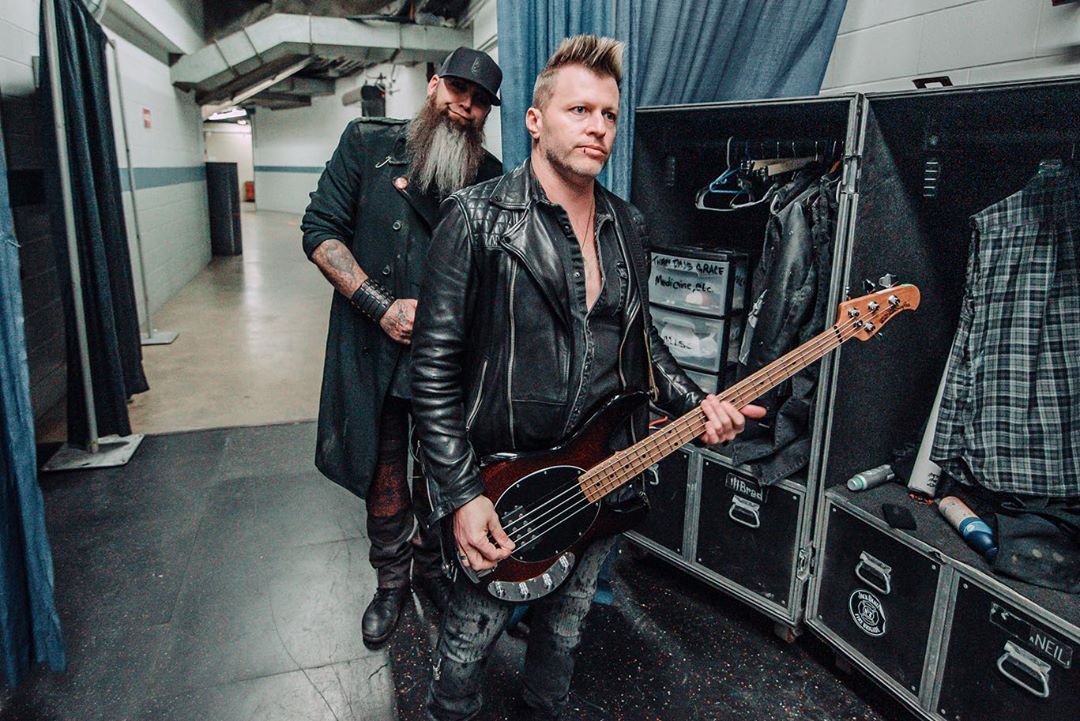 threedaysgrace tweet picture