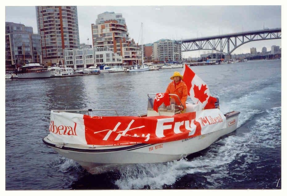 TheNewOcean's tweet image. @BernJordanMP I am hoping you bring this to the attention of @DFO_MAR Comms and information concerning ex #HMCSCormorant. Really just want the facts and not become part of the story. It is a #Lahave and #KetchHarbour approach applied to the #westcoast. I am sure you understand.